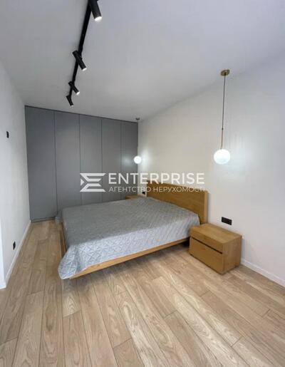 Продаж 1к квартири в ЖК Файна Таун (метро Нивки )