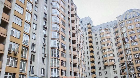 Продам 1-к квартиру Київ, Голосіївський, Михайла Ломоносова вул., 60а