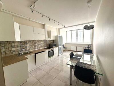 Здам довгостроково 2-к квартиру Київ, Оболонський, Оболонський просп., 1