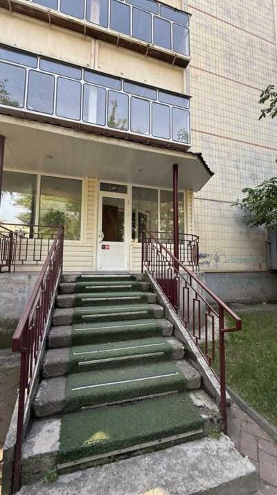 Здам довгостроково офісне приміщення Броварський, Бровари, Чорних Запоріжців, 64