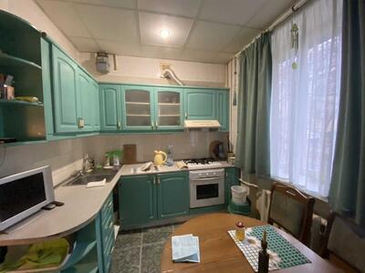 Продам 3-к квартиру Київ, Солом`янський, Очаківська вул., 8