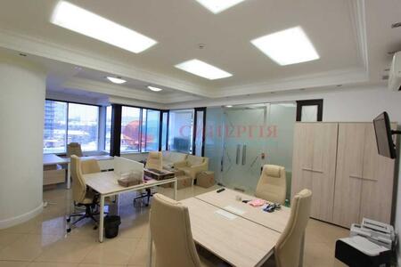 Здам довгостроково офісне приміщення Київ, Печерський, Кловський узвіз, 7