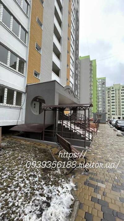 Продам 2-к квартиру Київ, Дарницький, Миколи Хвильового вул., 3