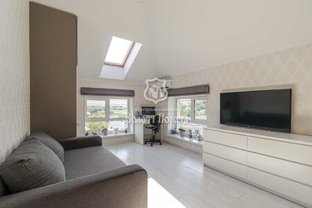 Продам 2-к квартиру Обухівський, Хотів, Партизанська, 1а