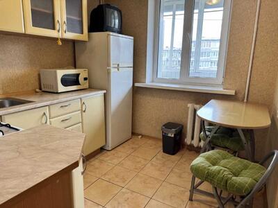 Сдам долгосрочно 1-к квартиру Киев, Святошинский, Михаила Котельникова ул., 87