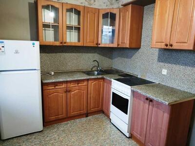 Здам довгостроково 2-к квартиру Київ, Дніпровський, Хорольська вул., 3