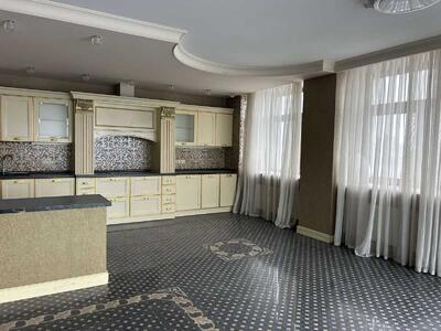 Продам 4-к квартиру Київ, Голосіївський, Велика Васильківська вул., 72