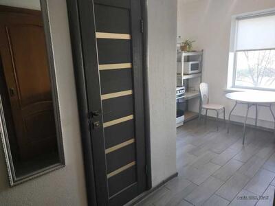 Продам 1-к квартиру Київ, Деснянський, Вікентія Беретті вул., 3