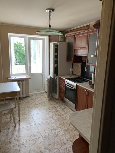 Здається в оренду 4х кімнатна квартира