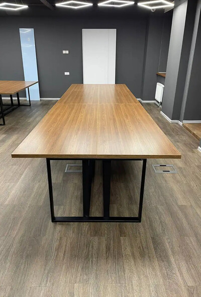 Меблі під замовлення для офісу або кафе