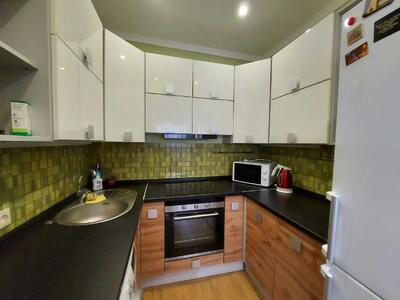 Здам довгостроково 1-к квартиру Київ, Дніпровський, Юрія Шумського вул., 5