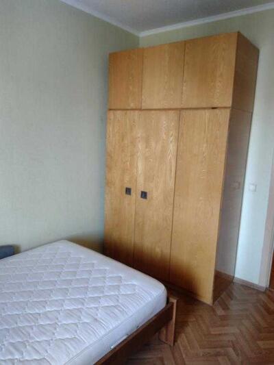 Продам 2-к квартиру Киев, Голосеевский, Маршала Якубовского ул., 2В