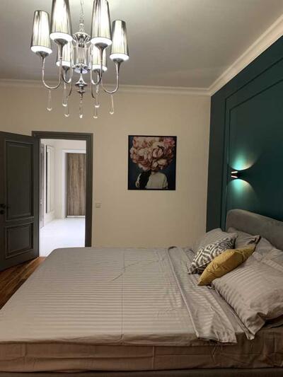 Продам 1-к квартиру Київ, Дніпровський, Микільсько-Слобідська вул., 3б