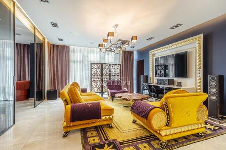 Продам 5-к квартиру Київ, Печерський, Саперне Поле вул., 3