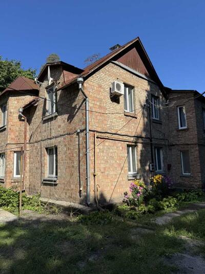 Здам довгостроково 6-к будинок Київ, Святошинський, Михайла Котельникова вул., 48