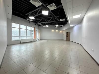 Сдам долгосрочно офисное помещение Киев, Печерский, Евгения Коновальца ул., 36Д