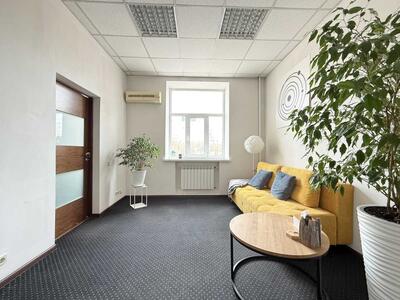 Продам 3-к квартиру Київ, Печерський, Велика Васильківська вул., 126