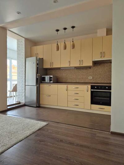 Здам довгостроково 1-к квартиру Київ, Дніпровський, Регенераторна вул., 4