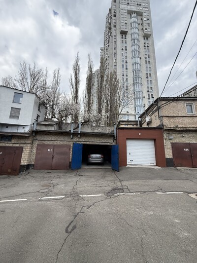 Гараж  капітальний Печерськ ГК Академічний