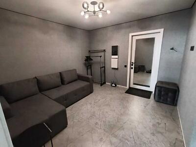 Здам довгостроково 1-к квартиру Київ, Дарницький, Бориса Антоненка-Давидовича вул., 1