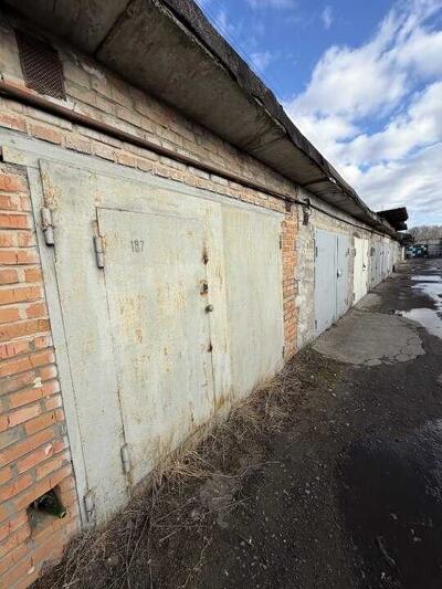 Продам місце у гаражному кооперативі Київ, Оболонський, Резервна вул., 8