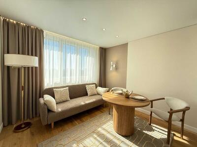 Продам 1-к квартиру Київ, Солом`янський, Михайла Максимовича вул., 32а