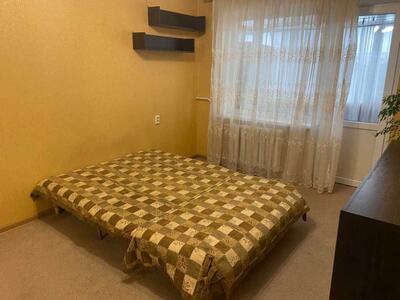 Здам довгостроково 1-к квартиру Київ, Дніпровський, Перова бульв., 10