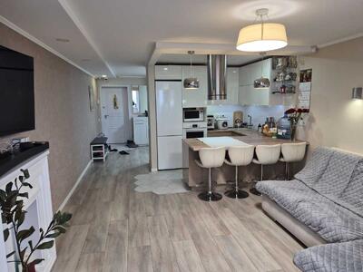 Продам 3-к квартиру Киев, Днепровский, Азербайджанская ул., 16/1