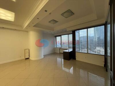 Продам офісне приміщення Київ, Печерський, Кловський узвіз, 7