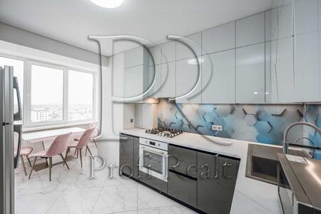 Продам 1-к квартиру Києво-Святошинський, Софіївська Борщагівка, Академіка Шалімова вулиця, 70/2