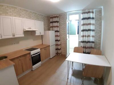 Сдам долгосрочно 1-к квартиру Киев, Днепровский, Воскресенская ул., 16А