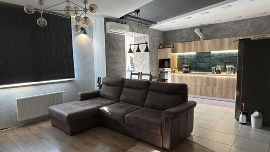 Продам 3-к квартиру Обухівський, Українка, Будівельників, 14в