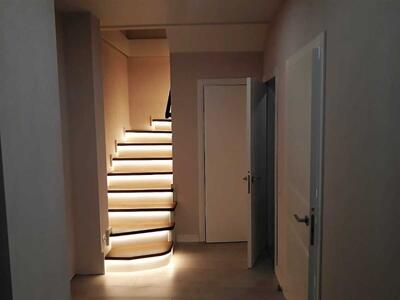 Продам 4-к квартиру Киев, Голосеевский, Метрологическая ул., 15а