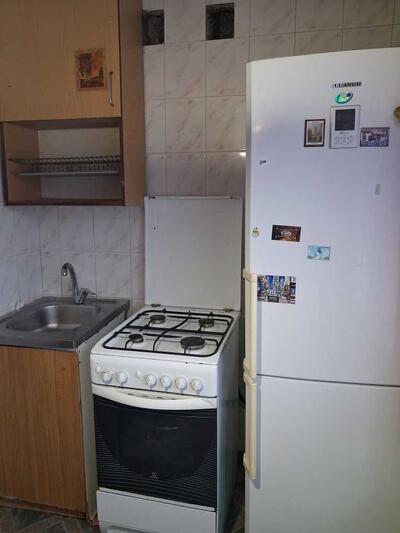 Здам довгостроково 2-к квартиру Київ, Дніпровський, Краківська вул., 10