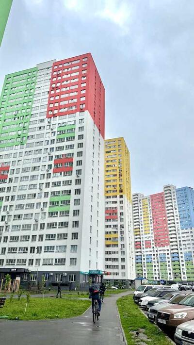 Продам 1-к квартиру Броварський, Бровари, Симоненка, 107А