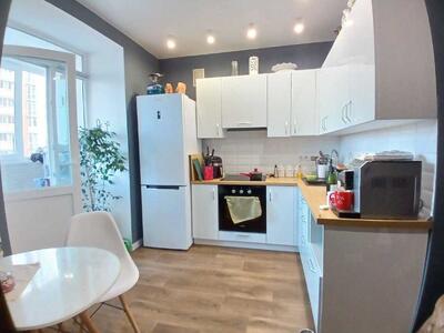 Продам 1-к квартиру Бучанський, Ірпінь, Університетська, 2