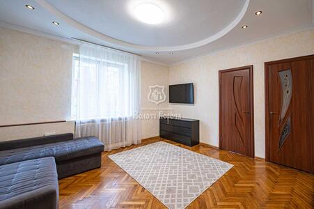 Продам 2-к квартиру Київ, Подільський, Осиповського вул., 27