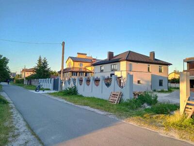 Продам 5-к котедж Броварський, Погреби, Ратушного, 6