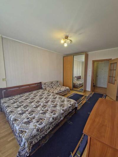Сдам долгосрочно 1-к квартиру Киев, Днепровский, Радужная ул., 59б