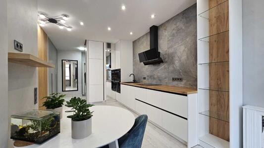 Продам 1-к квартиру Київ, Оболонський, Миколи Гулака вул., 4