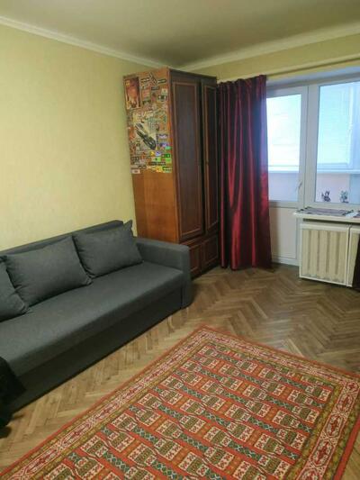 Здам довгостроково 2-к квартиру Київ, Голосіївський, Михайла Ломоносова вул., 4