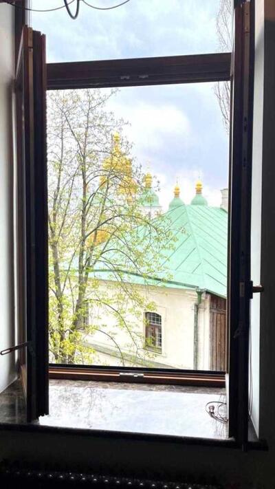 Продам 1-к квартиру Київ, Шевченківський, Стрілецька вул., 7/6