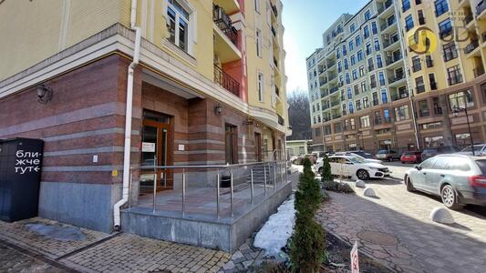 Оренда офісу на вул. Дегтярна, 29 на 354,8 м², від власника