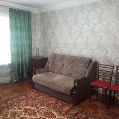 Здам довгостроково 1-к квартиру Київ, Печерський, Правобережна вул., 3