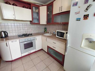 Здам довгостроково 3-к квартиру Київ, Святошинський, Леся Курбаса просп., 5Б