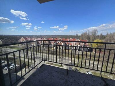 Продам 1-к квартиру Киев, Голосеевский, Метрологическая ул., 107