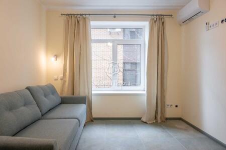 Продам 1-к квартиру Київ, Деснянський, Радистів вул., 24