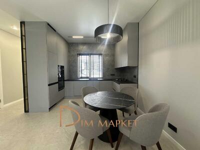 Продам 4-к таунхаус Бучанський, Петропавлівська Борщагівка, Полтавська