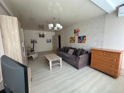 Оренда затишної квартири на Богдана Хмельницького 39