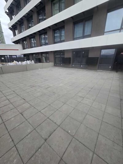 Здам довгостроково торгову площу Київ, Дарницький, Дніпровська наб., 15Ж